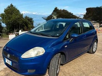 Usata Fiat Grande Punto 90 CV (66 kW) 2009 Blu Utilitaria