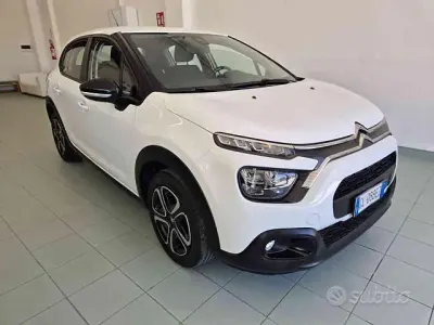 Usata Citroën C3 Feel 102 CV (75 kW) 2022 Bianco pastello Utilitaria