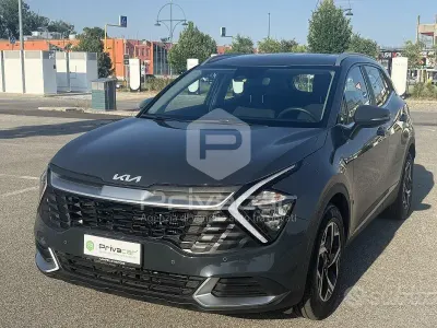 Usata Kia Sportage 150 CV (110 kW) 2023 Grigio SUV