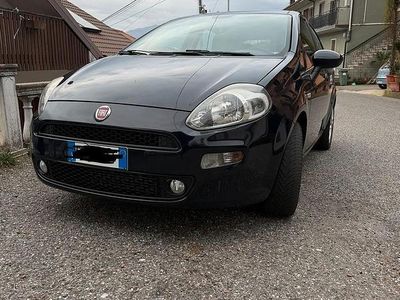 Usata Fiat Punto Street 95 CV (69 kW) 2017 Blu Utilitaria