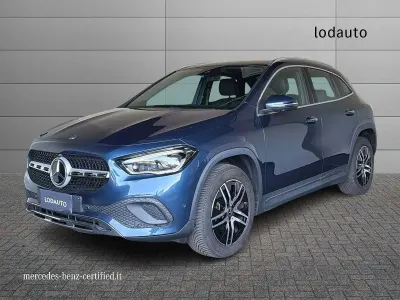 Usata Mercedes GLA200 150 CV (110 kW) 2022 Blu/azzurro SUV