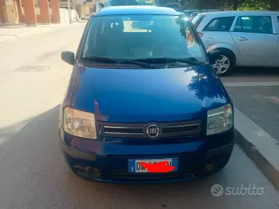 Usata Fiat Panda Dynamic 60 CV (44 kW) 2009 Blu Utilitaria