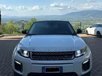 Usata Land Rover Range Rover evoque 150 CV (110 kW) 2016 Bianco SUV