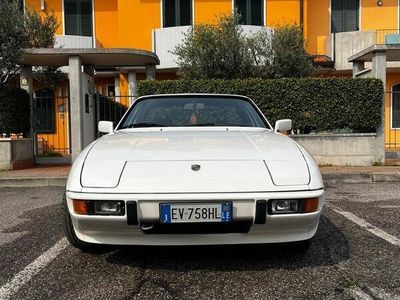 Porsche 924