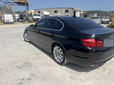 Usata BMW 520 184 CV (135 kW) 2011 Nero Berlina