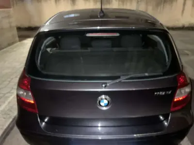 Usata BMW 118 122 CV (89 kW) 2006 Utilitaria