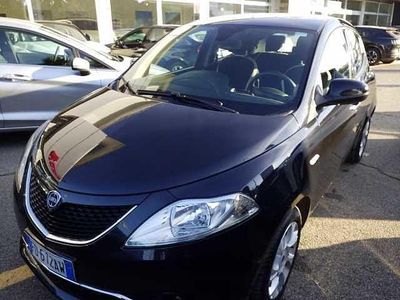 usata Lancia Ypsilon 1.3 MJT 16V 95 CV 5 porte S&S Gold usato