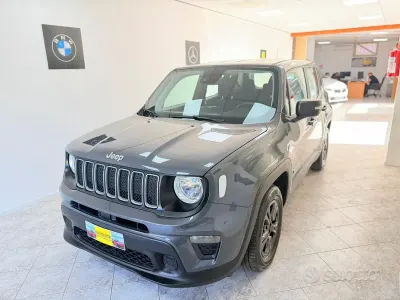 Usata Jeep Renegade Limited 130 CV (95 kW) 2023 Grigio SUV