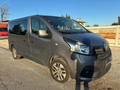 Usata Renault Trafic 125 CV (91 kW) 2018 Grigio Monovolume