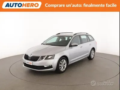 Usata Skoda Octavia Executive 150 CV (110 kW) 2020 Grigio Berlina