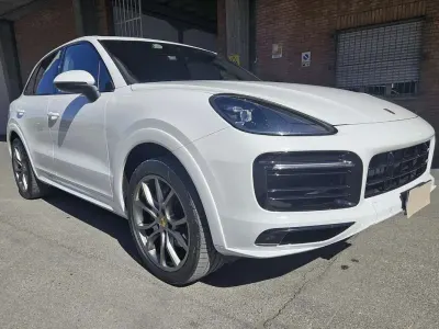 Usata Porsche Cayenne 340 CV (250 kW) 2020 SUV