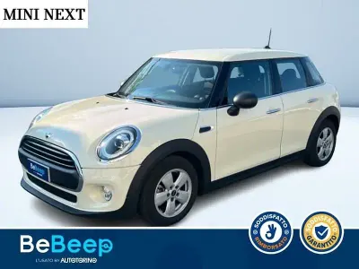 Usata Mini ONE Business 102 CV (75 kW) 2019 Bianco pastello Utilitaria