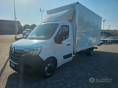Usata Renault Master 145 CV (106 kW) 2023 Bianco Monovolume