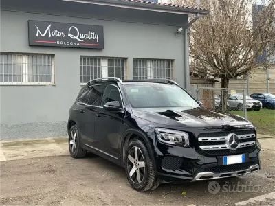 Usata Mercedes GLB200 150 CV (110 kW) 2020 Nero SUV