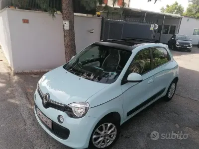 Usata Renault Twingo 69 CV (50 kW) 2015 Bluazzurro Utilitaria
