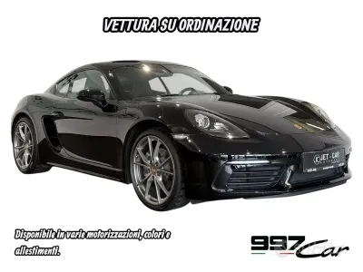 Usata Porsche 718 Cayman 299 CV (219 kW) 2021 Nero Coupé