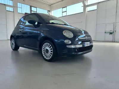Usata Fiat 500 Lounge 75 CV (55 kW) 2008 Blu/azzurro Utilitaria