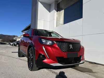 Usata Peugeot 2008 Allure 131 CV (96 kW) 2020 Rosso SUV