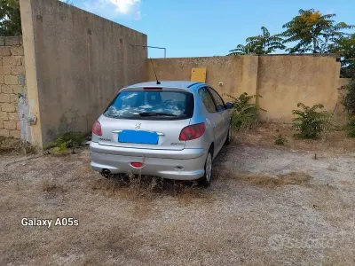Usata Peugeot 206 68 CV (50 kW) 2007 Grigio Station wagon