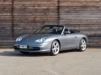 Usata Porsche 996 320 CV (235 kW) 2004 Seal grey Cabrio