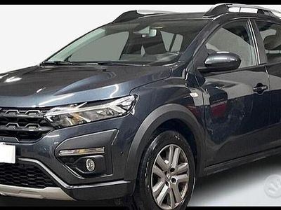 Grigio Usata 2023 Dacia Sandero Comfort Berlina | 13.950 € (Buon prezzo)