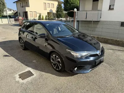 Usata Toyota Auris