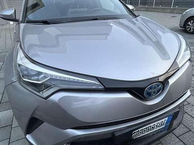 Usata Toyota C-HR Lounge 98 CV (72 kW) 2017 SUV