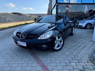 Usata Mercedes SLK200 163 CV (119 kW) 2004 Nero Cabrio