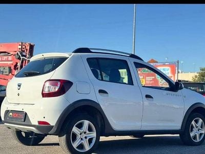 Usata Dacia Sandero Stepway 90 CV (66 kW) 2014 Berlina