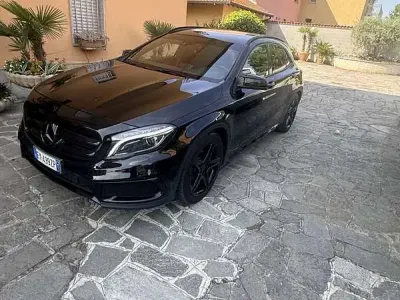 Usata Mercedes GLA200 Premium 136 CV (100 kW) 2015 SUV