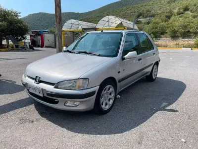 Usata Peugeot 106 75 CV (55 kW) 1998 Grigio Utilitaria