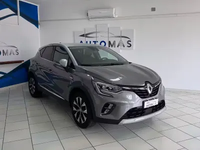 Usata Renault Captur 91 CV (66 kW) 2024 Grigio SUV