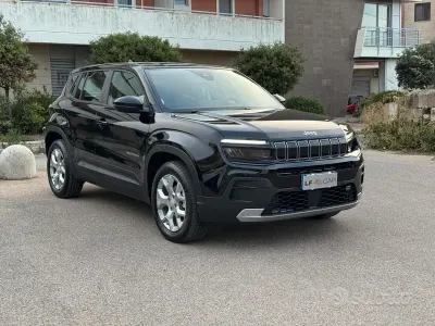 Usata Jeep Avenger Altitude 101 CV (74 kW) 2023 Nero SUV