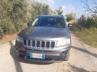 Usata Jeep Compass Sport 163 CV (119 kW) 2012 Grigio SUV