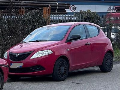 Usata Lancia Ypsilon 2018 Rosso Utilitaria