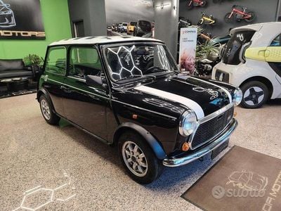 Usata Austin Mini 41 CV (30 kW) 1990 Nero Berlina