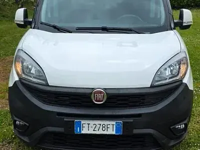 Occasion Fiat Doblò 120 ch (88 kW) 2018 Blanc Monospace