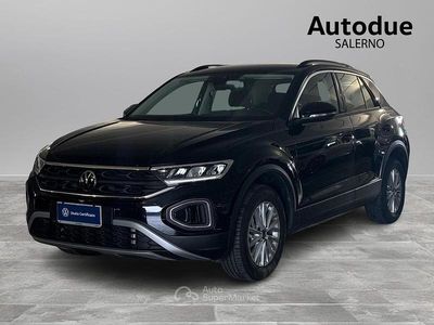 Usata VW T-Roc Life 150 CV (110 kW) 2024 Nero SUV