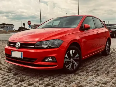 Usata VW Polo 95 CV (69 kW) 2019 Rosso Utilitaria
