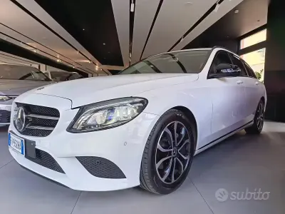 Usata Mercedes C220 194 CV (142 kW) 2019 Bianco Station wagon