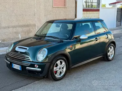 Usata Mini One D 75 CV (55 kW) 2004 Verde Utilitaria