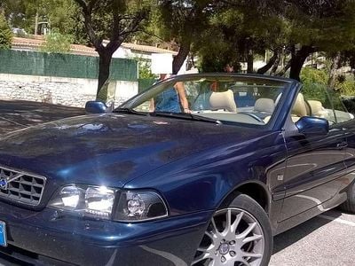Usata Volvo C70 163 CV (119 kW) 2004 Blu/azzurro Cabrio