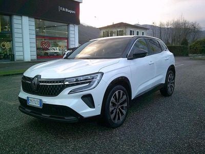 Usata Renault Austral Techno 131 CV (96 kW) 2023 Bianco SUV