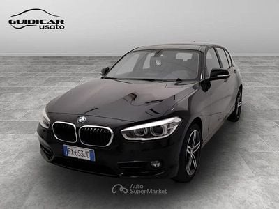 Begagnad BMW 118 Sport Line 150 HK (110 kW) 2019 Svart Halvkombi