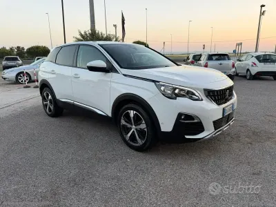 Usata Peugeot 3008 Allure 131 CV (96 kW) 2020 Other SUV