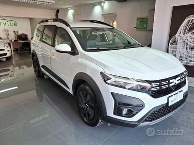 Usata Dacia Jogger Expression 101 CV (74 kW) 2025 Other Monovolume