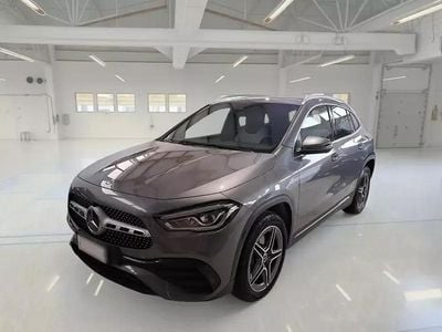 Usata Mercedes GLA250 Premium 160 CV (117 kW) 2022 Grigio SUV
