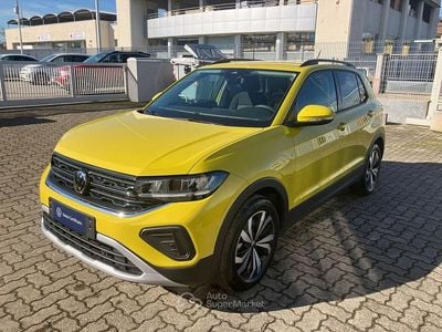 Nuova VW T-Cross Edition 95 CV (69 kW) 2025 Giallo SUV