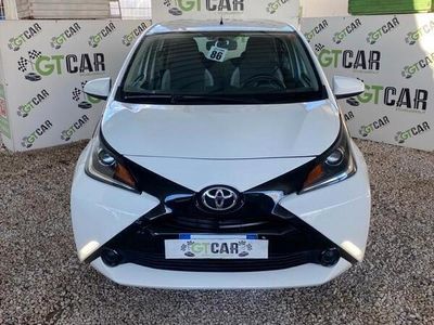 usata Toyota Aygo 1.0 VVT-i 69 CV 5 porte x-clusiv