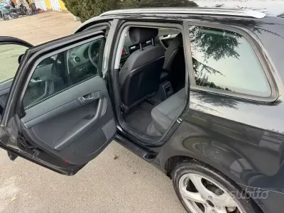 Usata Audi A3 140 CV (102 kW) 2010 Nero Utilitaria